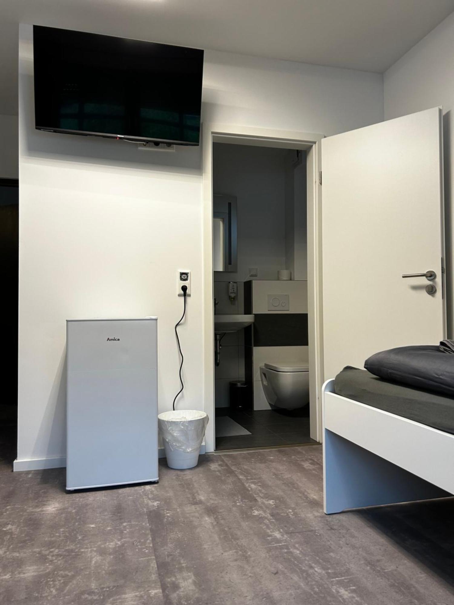 Olymp Wettenberg - Monteurzimmer Launsbach エクステリア 写真