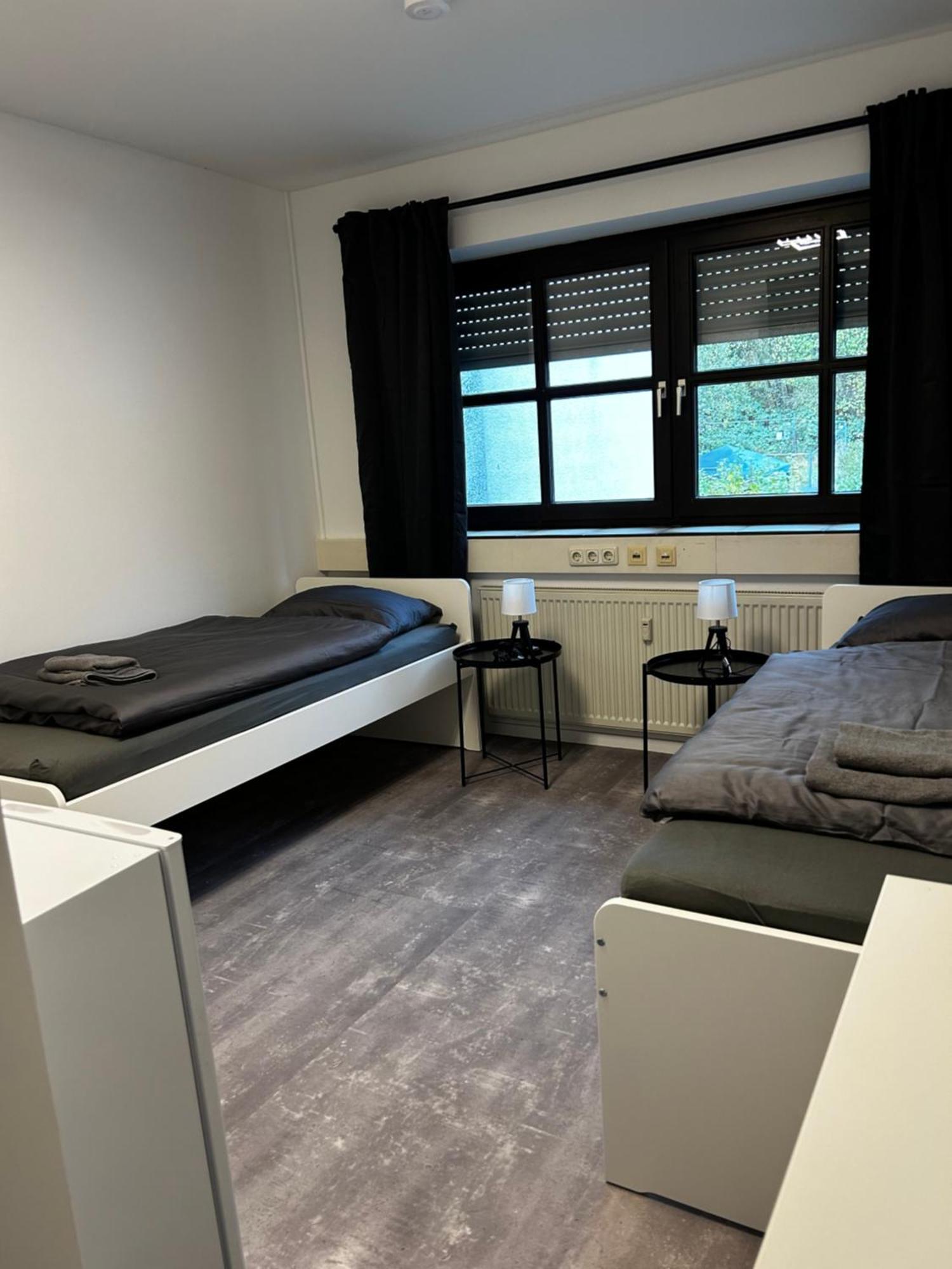 Olymp Wettenberg - Monteurzimmer Launsbach エクステリア 写真